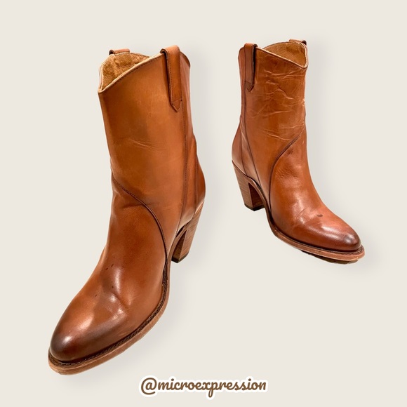 Frye Mustang Seam Short Cognac Brown Leather Cowboy Pull-on Heeled Ankle Bootie - Picture 13 of 15